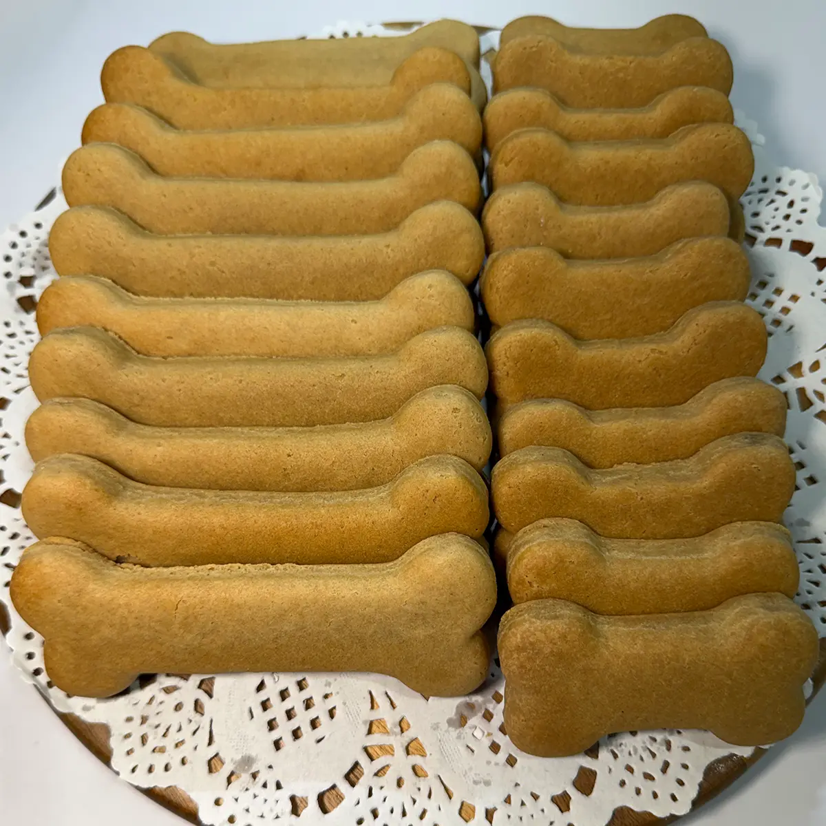 Peanut Butter Bones – fresh baked dog treats from Bogart's Bone-Appétit Las Vegas